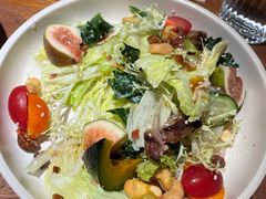 无花果牛肉沙拉-West10 西拾·西餐厅·创意菜(未来科技城店)