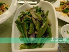 -围龙屋客家食府(福田店)