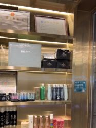 -蓝调造型·烫发·染发