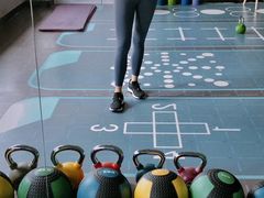 -lululemon(上海浦东IFC店)