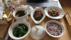 -童谣里医疗级月子中心(独栋湖景店)