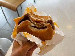 -麦当劳(长江西路得来速店)