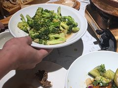 -关东小磨东北菜(漕河泾印象城店)