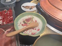 -菌自由丨野生菌火锅特色庭院餐厅(丽江古城店)
