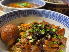 -沪西老弄堂面馆(定西路店)