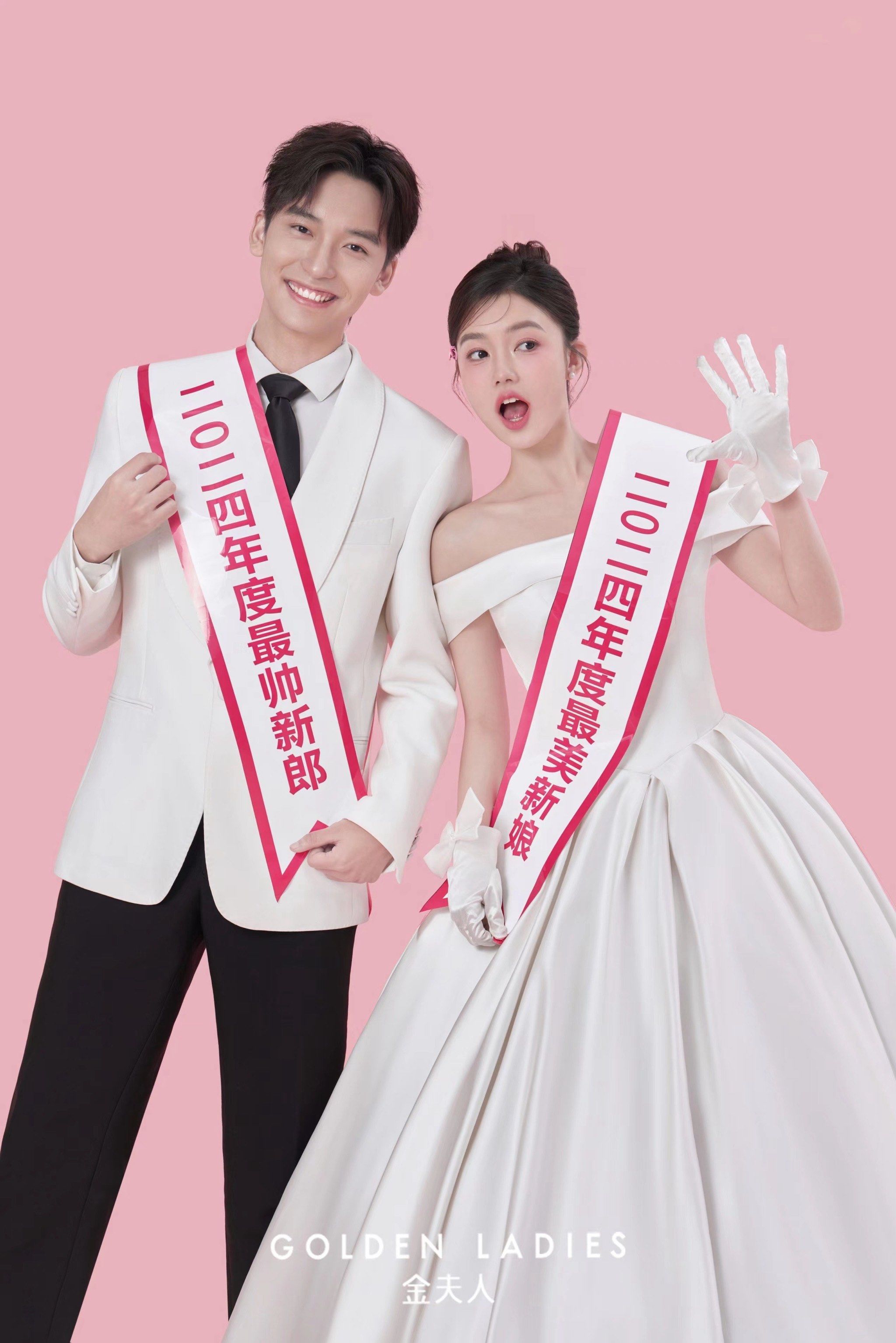 世间万物皆可触摸,唯有你的爱意,像轻轻的