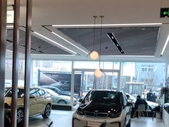 -北京宝诚宝马4S店