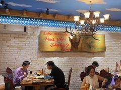 -米德维奇俄式西餐厅(西六道街店)