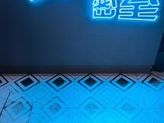 -Y&Y创意真人密室逃脱馆(人民广场步行街店)
