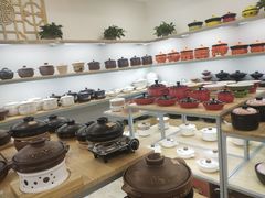 -万润国际酒店用品市场(曹安国际商城店)