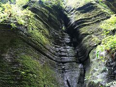 -蝶舞清江·恩施地心谷景区
