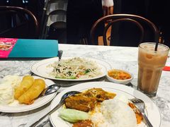 -关夫人餐厅(阳光广场店)