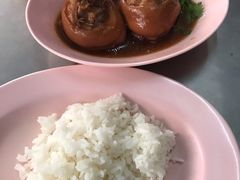 -Kha Mu Charoensang(Silom)