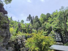 -梭布垭石林景区