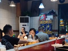 大堂-老北京热气涮羊肉·小龙虾·烤鱼(呼玛路店)