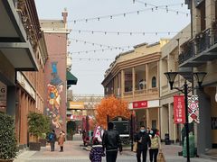 -王府井奥莱临潼小镇(临潼店)