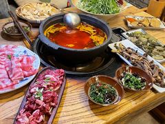 -贵厨酸汤牛肉(花果园国际中心店)