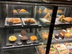 面包甜点陈列柜-星巴克(深圳星都豪庭店)