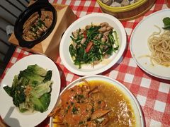 -琼大师东方烤乳猪(亚特兰蒂斯店)