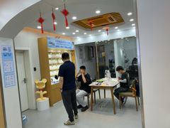 -亿视康青少儿眼镜(五官科店)