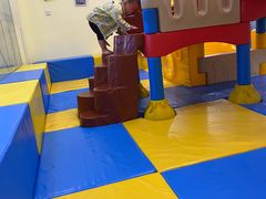 -蓝旗亲子游泳(范湖万达广场店)