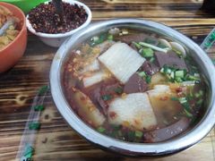 -胖子水煮(铁路三村无任何分店)