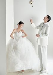 -花田映像婚纱摄影(龙岗店)