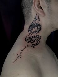 -木子·纹身店TATTOO穿孔·洗纹身