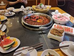 -一斗火锅·招财羊毛肚(北温泉九号店)