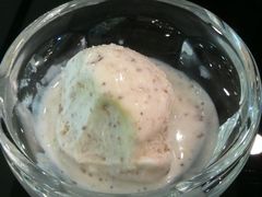 玫瑰gelato-BLACKSWAN黑天鹅(环球店)