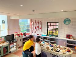-奈尔宝·儿童乐园·亲子餐厅(华采天地店)