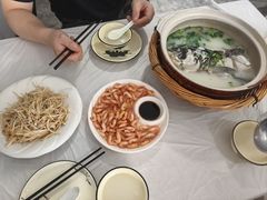 -天乐农家鱼头王(天目湖店)