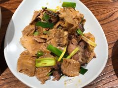 云南腊肉炒香笋-云海肴·汽锅鸡·云南菜(美罗城店)