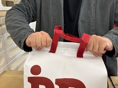 -炉边皮皮·烘焙甜品工厂店