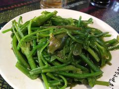 水戏扬花-88号小吃店·经典云南菜·地道纳西美食