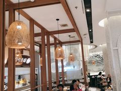 -三人行骨头王火锅(长寿店)
