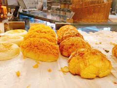 -BONBON BAKERY