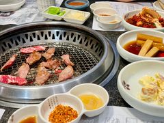 -草家酱蟹炭火烤肉店(珲春南路一店)