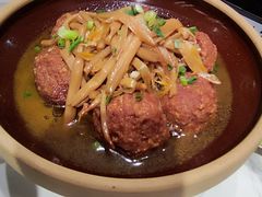 黄花菜狮子头-品大三·南京菜(大行宫店)