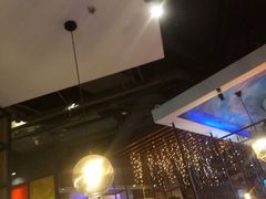 -三人行骨头王火锅(长寿店)