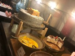 -岷山饭店-芝芝自助餐厅