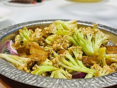 -鲁菜根·泰安菜(万达店)