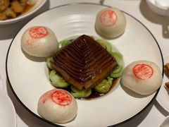 金牌扣肉-南麓·浙里(外滩店)