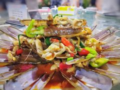 -四川小胡子海鲜(丁村万人海鲜广场店)