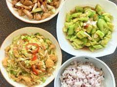 -葱妈母婴医护月嫂中心(浦东店)