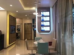 -维乐口腔(美维云门诊陆家嘴店)