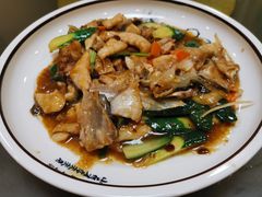 生炒鱼头-广迎居老正兴菜馆