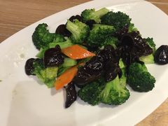 -小菜园新徽菜(蚌埠蚌山万达店)