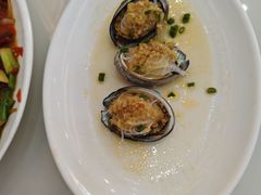 -覃记海鲜美食餐厅