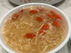 -满江红四季餐厅 · 国家五钻级酒家(新纪元大酒店店)